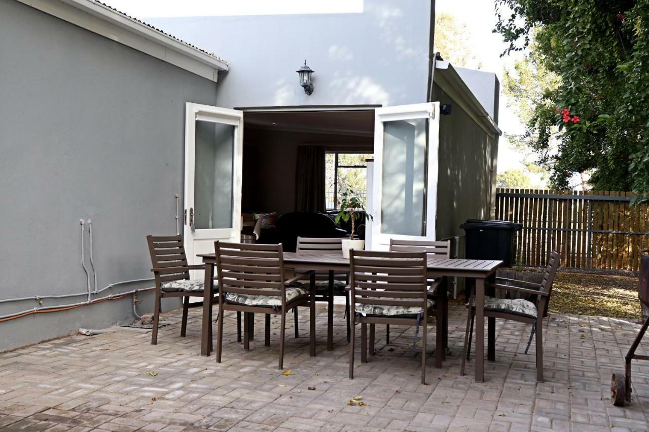 Villa The Grey House Beaufort West Exterior foto